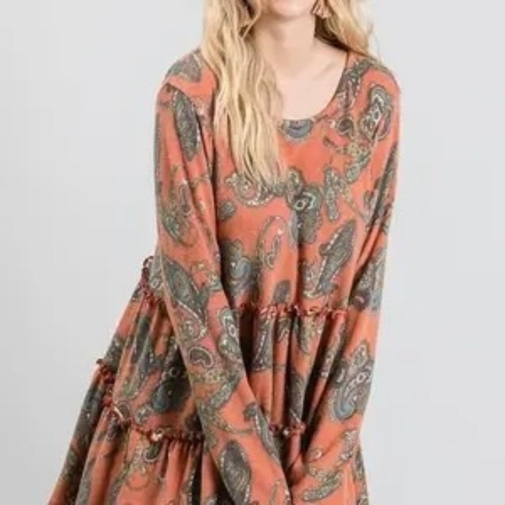 Jade byโ Jane Paisley Print Long Sleeved Tiered Tunic Size Medium